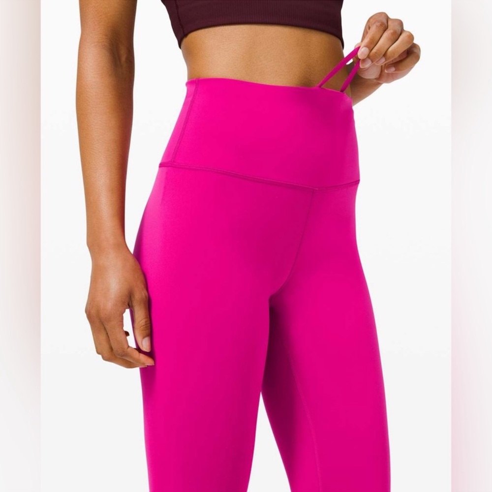 Lululemon Invigorate High-Rise 23” Ripened Raspberry W6BDVS size 4